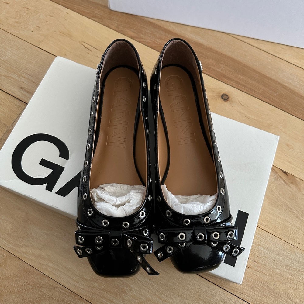 Ganni Black Eyelet Bow Flats